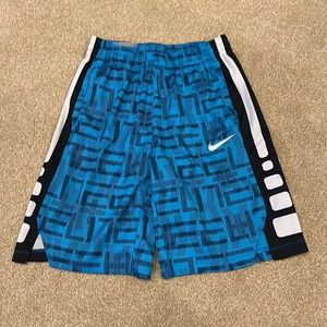 Boys size L Nike shorts